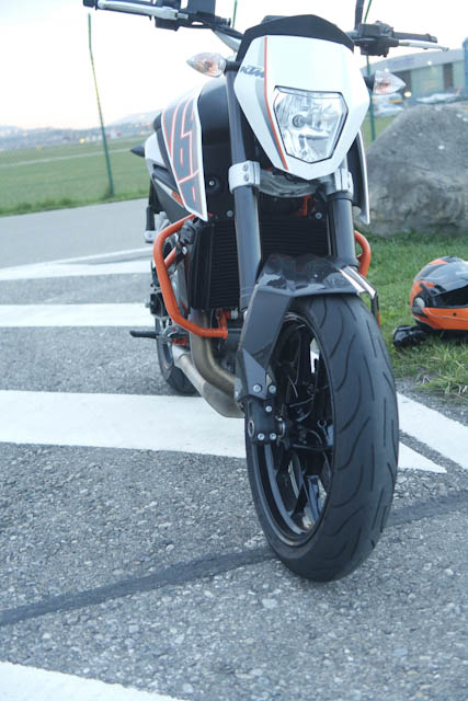 Test Tilte, 2014