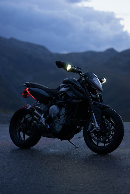 Rivale800