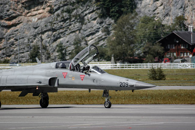 J-3209