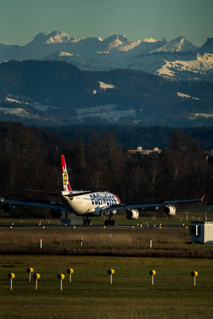 Airbus A340-300 — Zürich Airport (ZRH / LSZH)