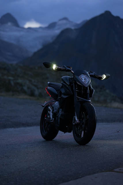 Rivale800