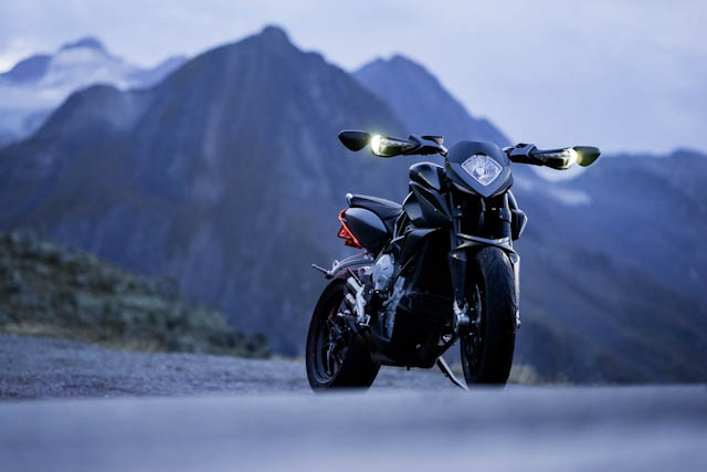 Rivale800